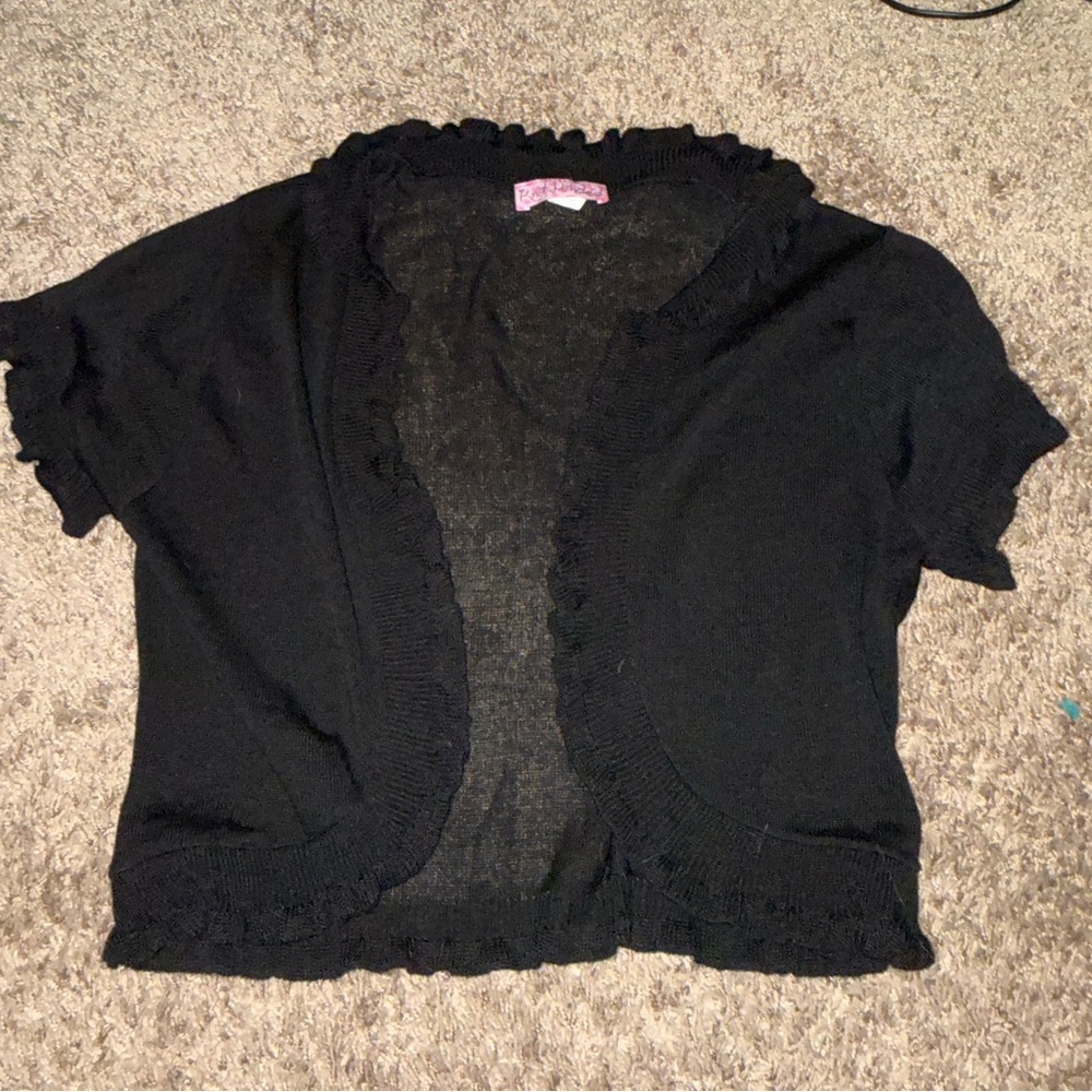 Knit Minded Ruffled Shrug